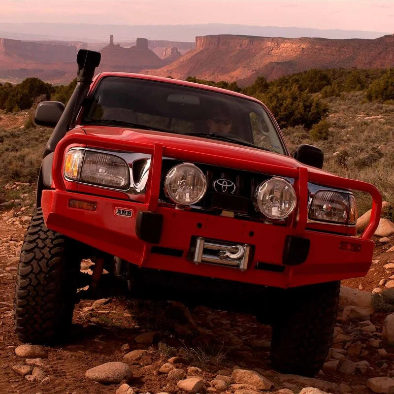 ARB Winchbar Tacoma 95-04 (Fit Kit NOT Included) - Installation View