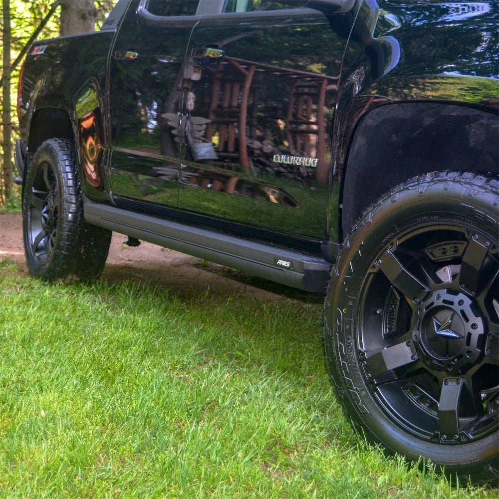 ARIES ActionTrac 83.6" Powered Running Boards 3047904 fits Colorado / Canyon CREW CAB - Additional View 14