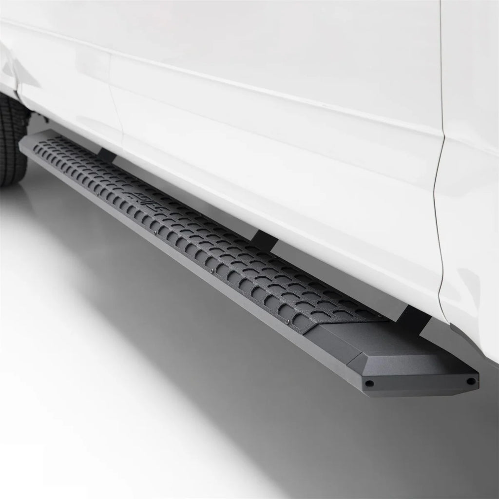 ARIES AdvantEDGE 5-1/2" x 53" Black Aluminum Side Bars 2556013 fits Ford F-250 / F-350 - Installation View