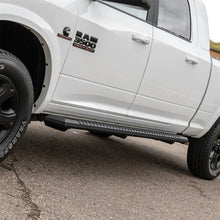 Load image into Gallery viewer, ARIES AdvantEDGE 5-1/2" x 91" Black Aluminum Side Bars 2556026 fits Ram 2500 - Additional View 11