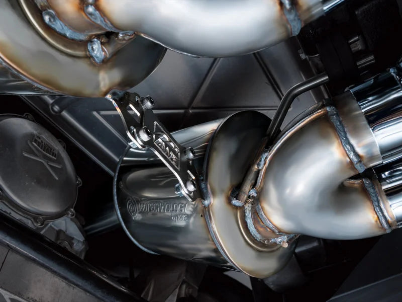 AWE Tuning 09-13 Chevrolet Corvette 6.2L Touring Edition Axle-Back Exhaust w/ Chrome Silver Tips - Additional View 5