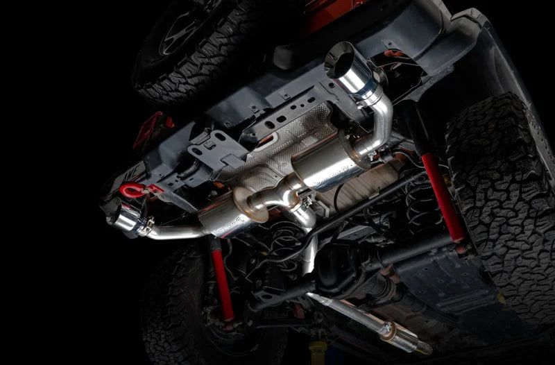 AWE Tuning 2018+ Jeep Wrangler JL/JLU Tread Edition Axle-Back Dual Exhaust - Chrome Silver Tips - Additional View 5