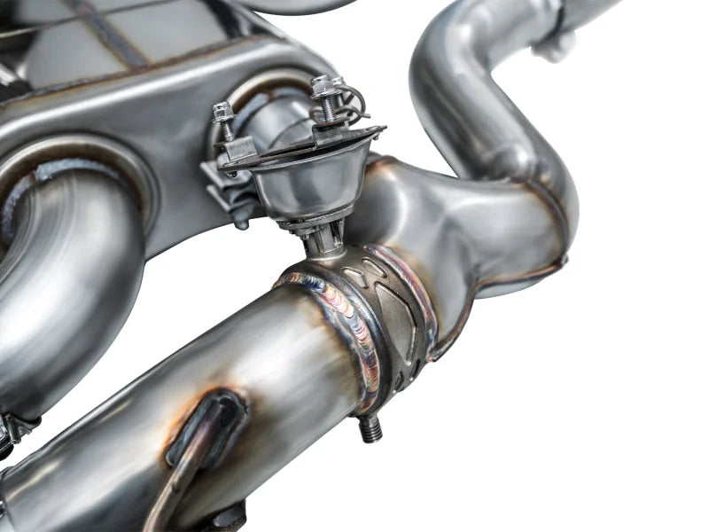 AWE Tuning 23-24 BMW G87 M2 SwitchPath Edition Exhaust - Diamond Black Tips - Additional View 6