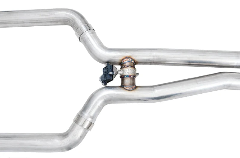AWE Tuning Mercedes-Benz W213 AMG E63/S Sedan/Wagon SwitchPath Exhaust System - for DPE Cars - Installation View