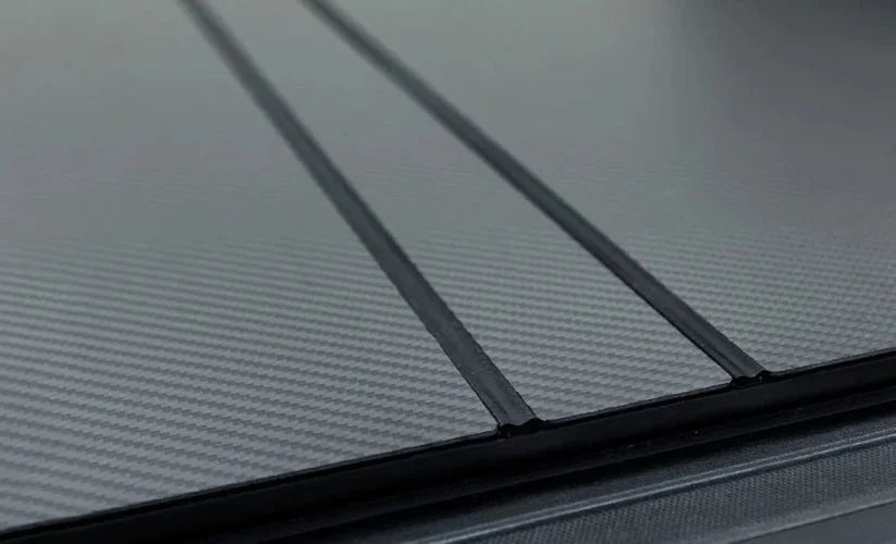 Access LOMAX Carbon Fiber Tri-Fold Cover 2004+ Ford F-150 - 5ft 6in Standard Bed - Additional View 10