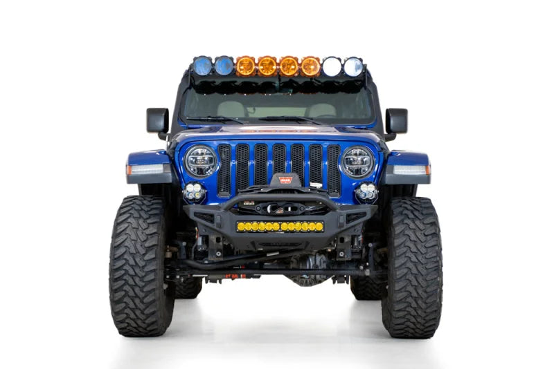 Addictive Desert Designs 18-23 Jeep JL/JT Rock Fighter Front Bumper - Installation View