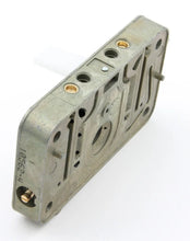 Load image into Gallery viewer, Advanced Engine Design 650-850 CFM Primary Metering Block 6550