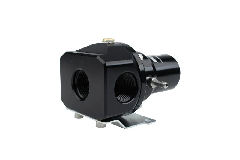 Aeromotive Regulator - 30-120 PSI - .313 Valve - 2x AN-10 Inlets / AN-10 Bypass - Installation View