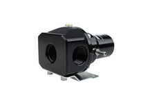Load image into Gallery viewer, Aeromotive Regulator - 30-120 PSI - .313 Valve - 2x AN-10 Inlets / AN-10 Bypass - Installation View