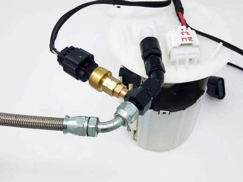 Aeromotive VaporWorx Fitting - GM 3/8in Female Quick Connect to AN-06 Male Adapter fits GM - Additional View 5