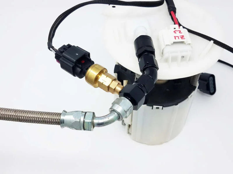 Aeromotive VaporWorx Gauge Setting Fitting Adapter - (1) AN-06 Male-Male Union & 1/8in NPT Port - Additional View 7