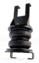 Load image into Gallery viewer, Air Lift LoadLifter 7500XL Ultimate for 01-10 Chevy Silverado 2500/3500 - Additional View 7