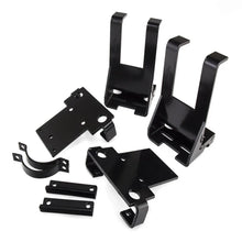 Load image into Gallery viewer, Air Lift LoadLifter 7500XL Ultimate for 01-10 Chevy Silverado 2500/3500 - Additional View 9