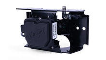 Load image into Gallery viewer, Air Lift WirelessOne Tank Kit w/ EZ Mount - Additional View 6