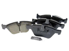 Load image into Gallery viewer, Akebono EURO Brake Pad Set EUR 1061 - Side View
