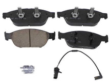 Load image into Gallery viewer, Akebono EURO Brake Pad Set EUR 1549 - Side View