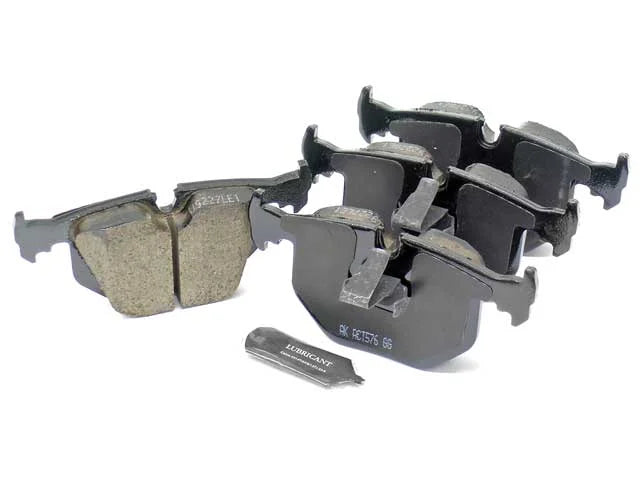 Akebono EURO Brake Pad Set EUR 683 - Back View