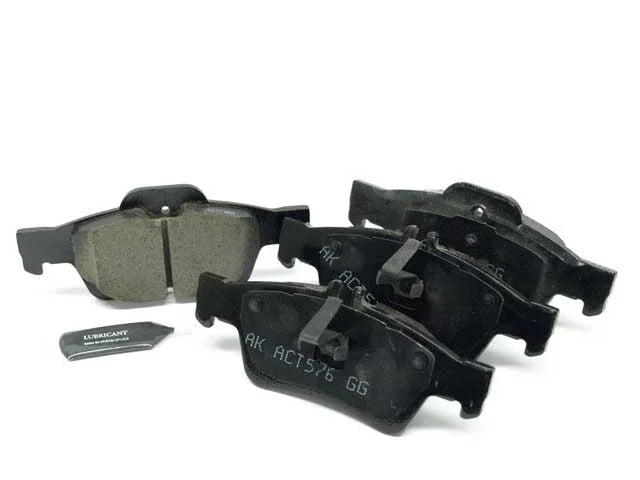 Akebono EURO Brake Pad Set EUR 986 - Side View
