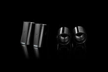 Load image into Gallery viewer, Akrapovic 07-13 BMW M3 (E90/E92/E93) Tail Pipe Set (Carbon) - Additional View 6