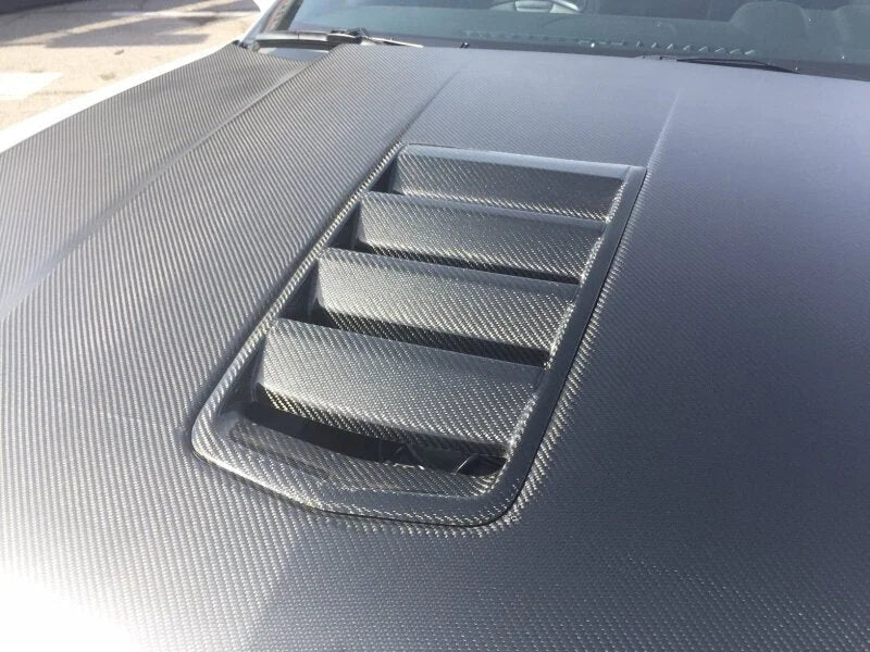 Anderson Composites 14-15 Chevrolet Camaro SS / 1LE / Z28 Type-Z28 Hood Vent - Installation View