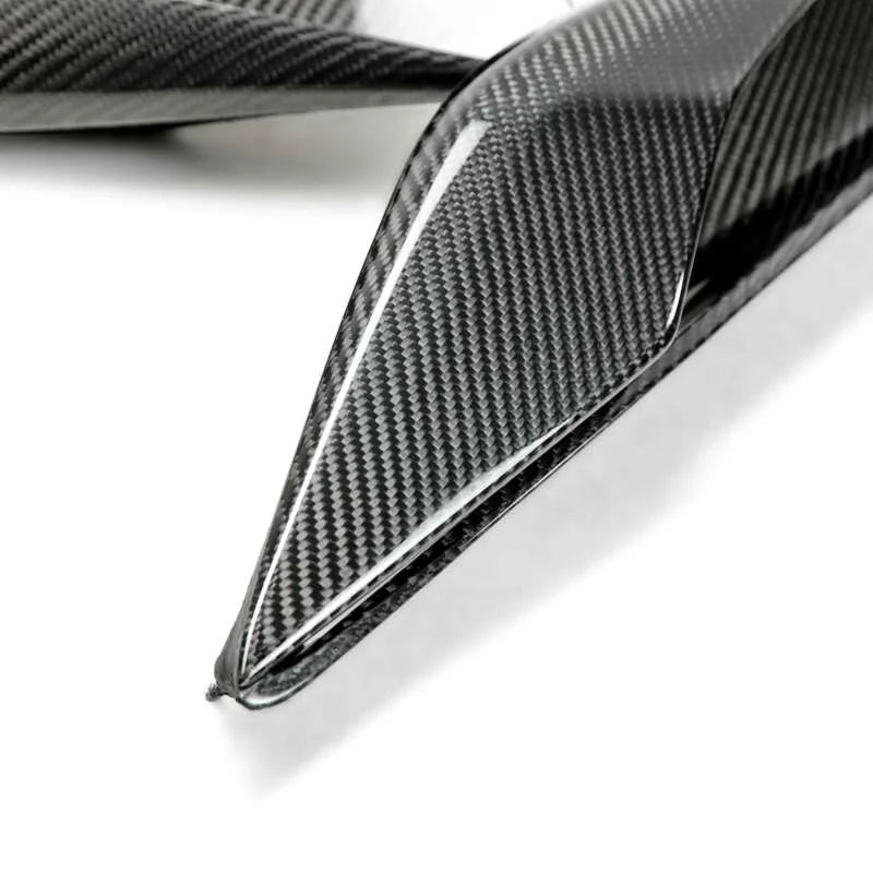 Anderson Composites 14+ Chevrolet Corvette C7 Z06 Quarter Panel Intake Vents - Installation View
