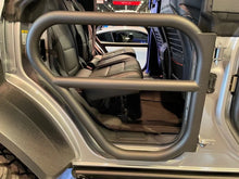 Load image into Gallery viewer, Anderson Composites 21-22 Ford Bronco 4DR Carbon Fiber Tube Doors - Front &amp; Rear- Off Road - Additional View 6