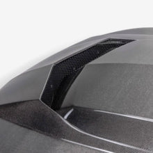 Load image into Gallery viewer, Anderson Composites Type-AZ Carbon Fiber Hood fits 2020-2024 Chevy Silverado - Additional View 5