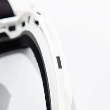 Load image into Gallery viewer, Answer ARC II Magnetic LE Goggles with replacement lens - White/Amber - Installation View