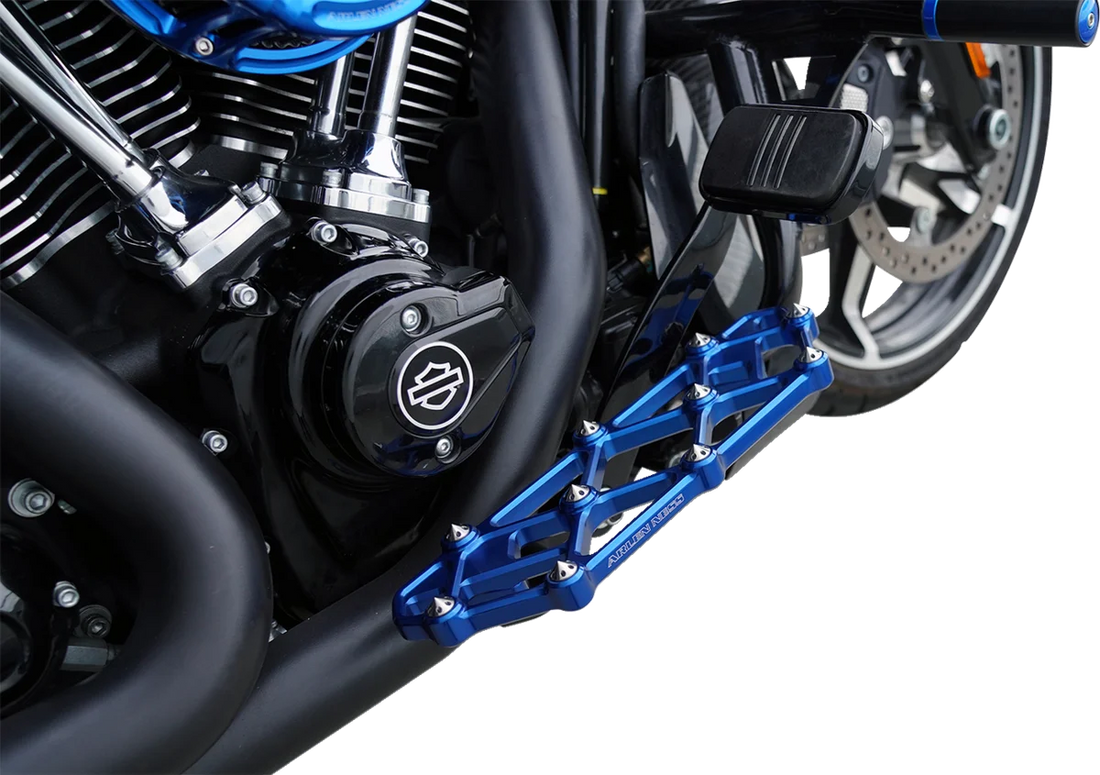 Arlen Ness Diamond Floorboards - Driver - Blue - Side View