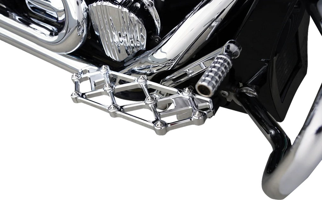 Arlen Ness Diamond Floorboards - Driver - Chrome - Back View