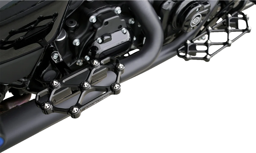 Arlen Ness Diamond Floorboards - Passenger - Black - Side View
