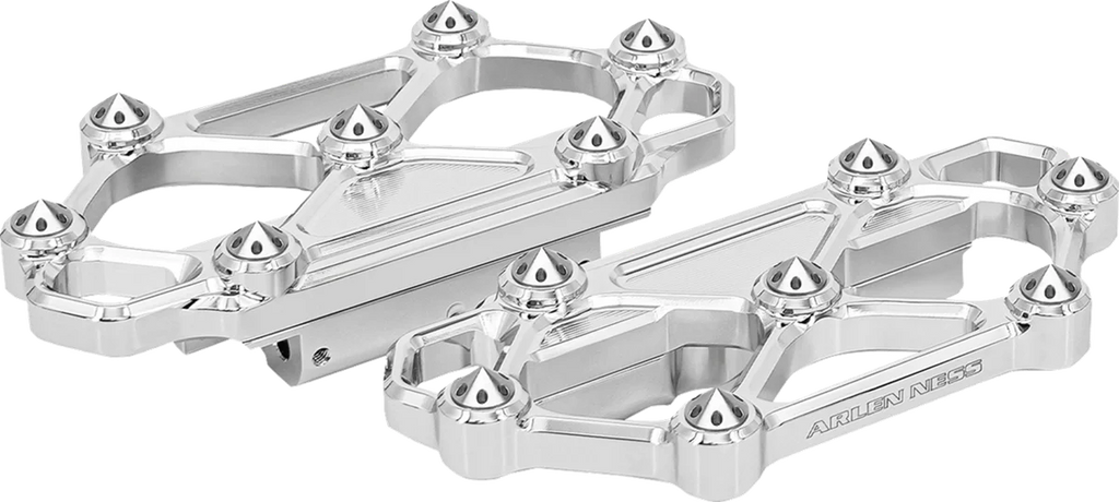 Arlen Ness Diamond Floorboards - Passenger - Chrome - Main Product View