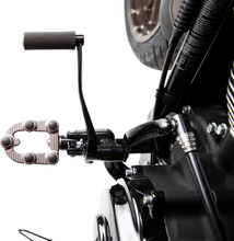 Load image into Gallery viewer, Arlen Ness Driver Splined Peg Mount - Softail 07-991 - Side View
