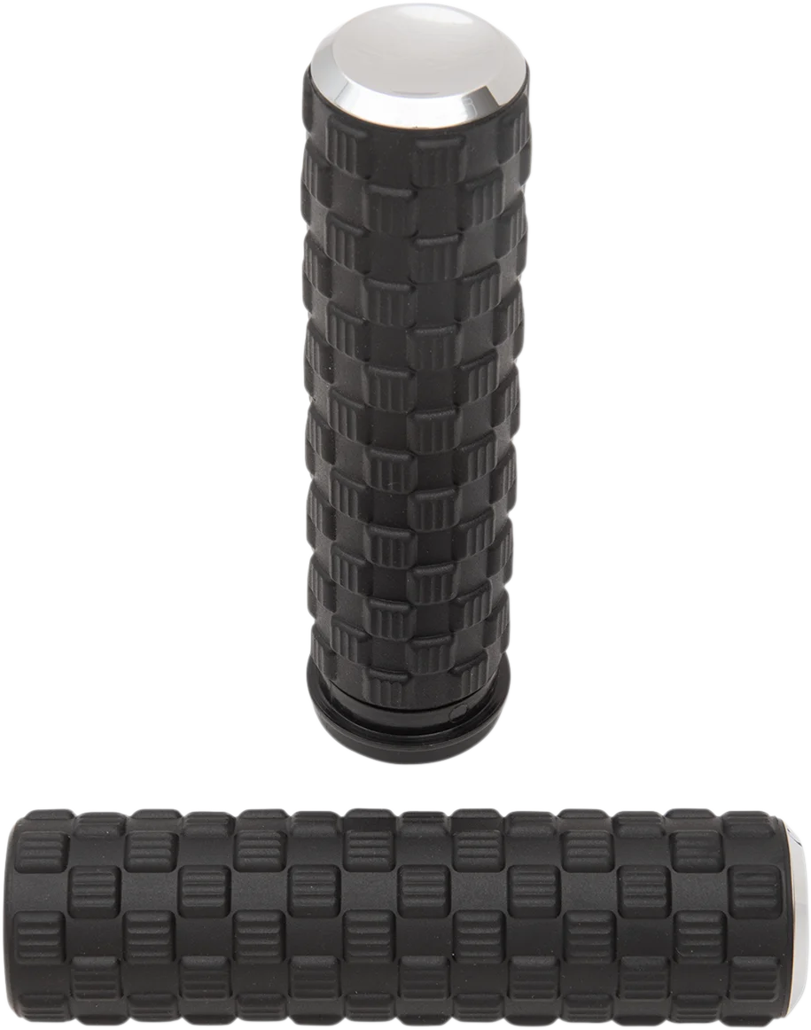 Arlen Ness Grips - Air Trax - TBW - Chrome 07-353 - Side View
