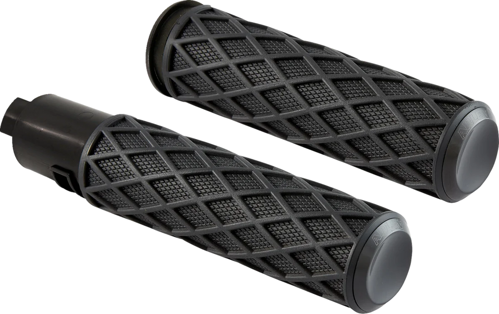 Arlen Ness Grips - Diamond - TBW - Black 500-058 - Main Product View