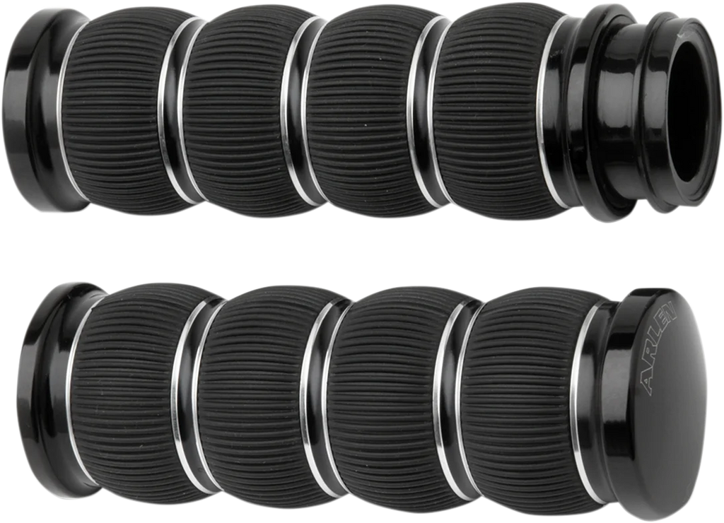 Arlen Ness Grips - Ring Leader - TBW - Black 07-315 - Main Product View