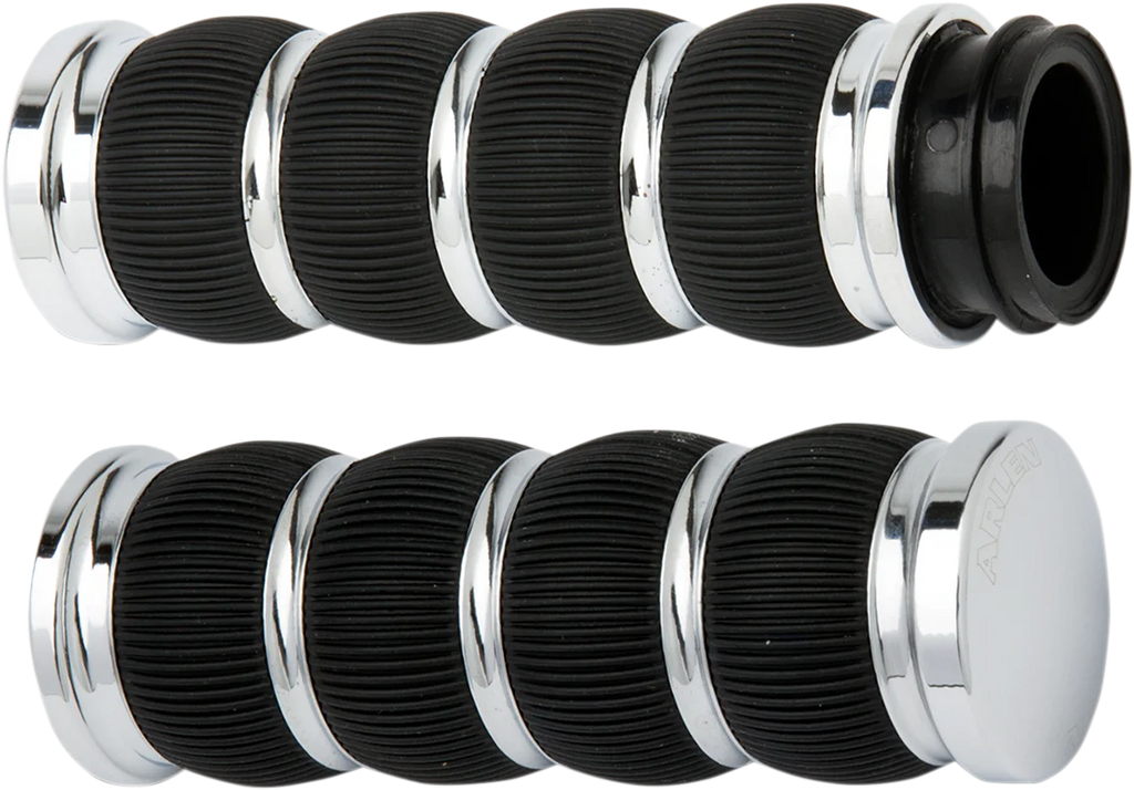 Arlen Ness Grips - Ring Leader - TBW - Black 07-315 - Side View