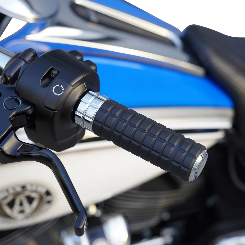 Arlen Ness Grips - SpeedLiner - TBW - Chrome 500-063 - Back View