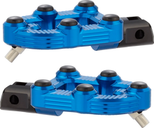 Load image into Gallery viewer, Arlen Ness MX Driver Peg - Blue 07-903 - Detail View