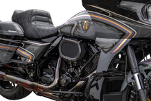 Load image into Gallery viewer, Arlen Ness Stage 2 Method™ Air Cleaner Kit - Carbon Fiber 600-265 - Installation View