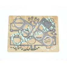 Load image into Gallery viewer, Athena 82-83 Suzuki GS 750 Top End Gasket Kit