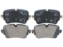 Load image into Gallery viewer, Audi Brake Pad Set 4M0-698-451 BM