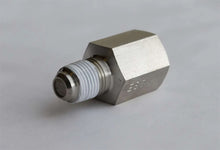 Load image into Gallery viewer, AutoMeter Fuel Pressure Snubber 3279