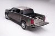 Load image into Gallery viewer, BAK 04-13 Chevy Colorado/GMC Canyon 5ft Bed BAKFlip G2 - Additional View 5