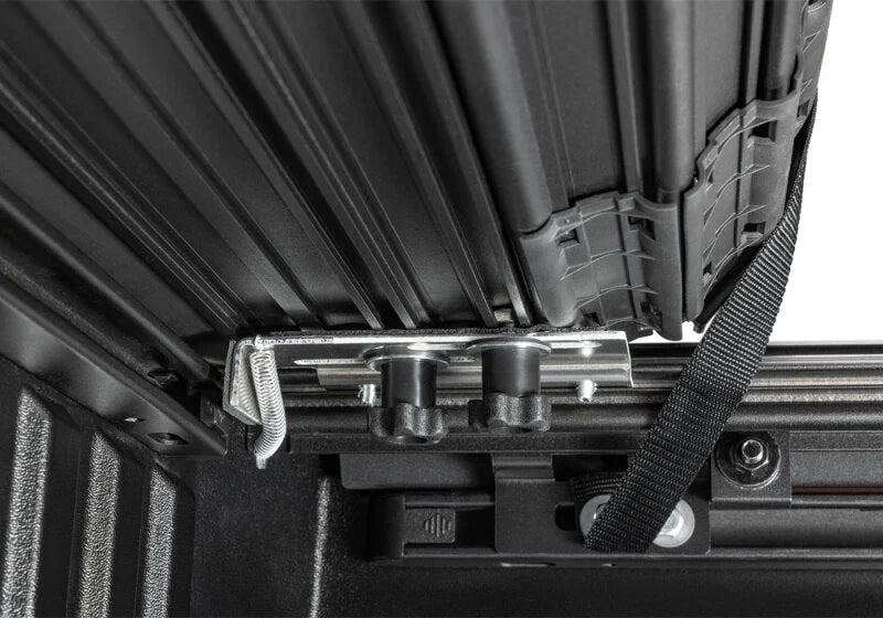 BAK 05-15 Toyota Tacoma 5ft Bed Revolver X4ts - Additional View 8