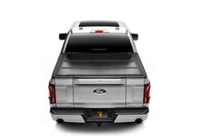 Load image into Gallery viewer, BAK 08-16 Ford Super Duty 8ft Bed BAKFlip G2 - Additional View 5