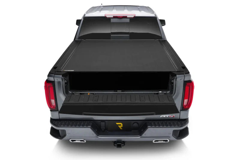 BAK 14-18 Chevy Silverado/GM Sierra/2019 Legacy Revolver X4s 5.9ft Bed Cover (2014- 1500 Only) - Back View