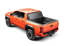 Load image into Gallery viewer, BAK 16-20 Toyota Tacoma 6ft Bed BAKFlip G2 - Additional View 6