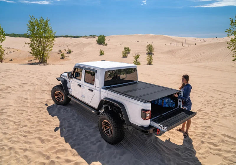 BAK 2020 Jeep Gladiator 5ft Bed BAKFlip MX4 - Additional View 11