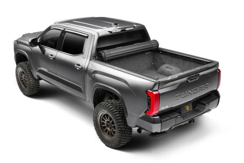 BAK 2022+ Toyota Tundra 5.5ft Bed Revolver X4S Bed Cover - Additional View 9